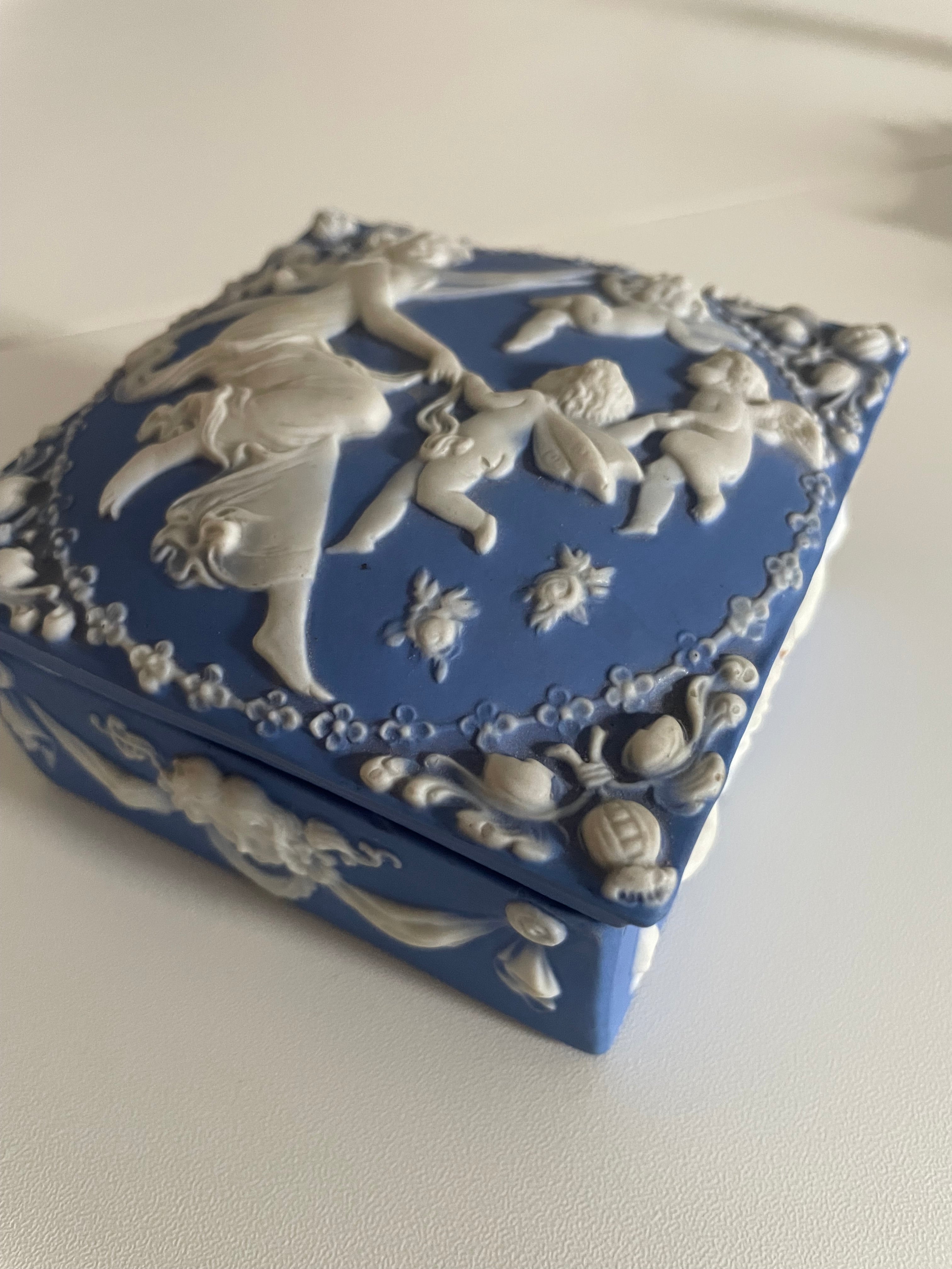 Antique Schafer & Vater Jasperware Blue Trinket Box